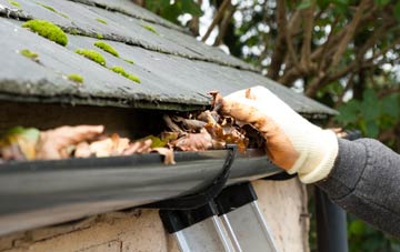 gutter cleaning Treloquithack, Cornwall